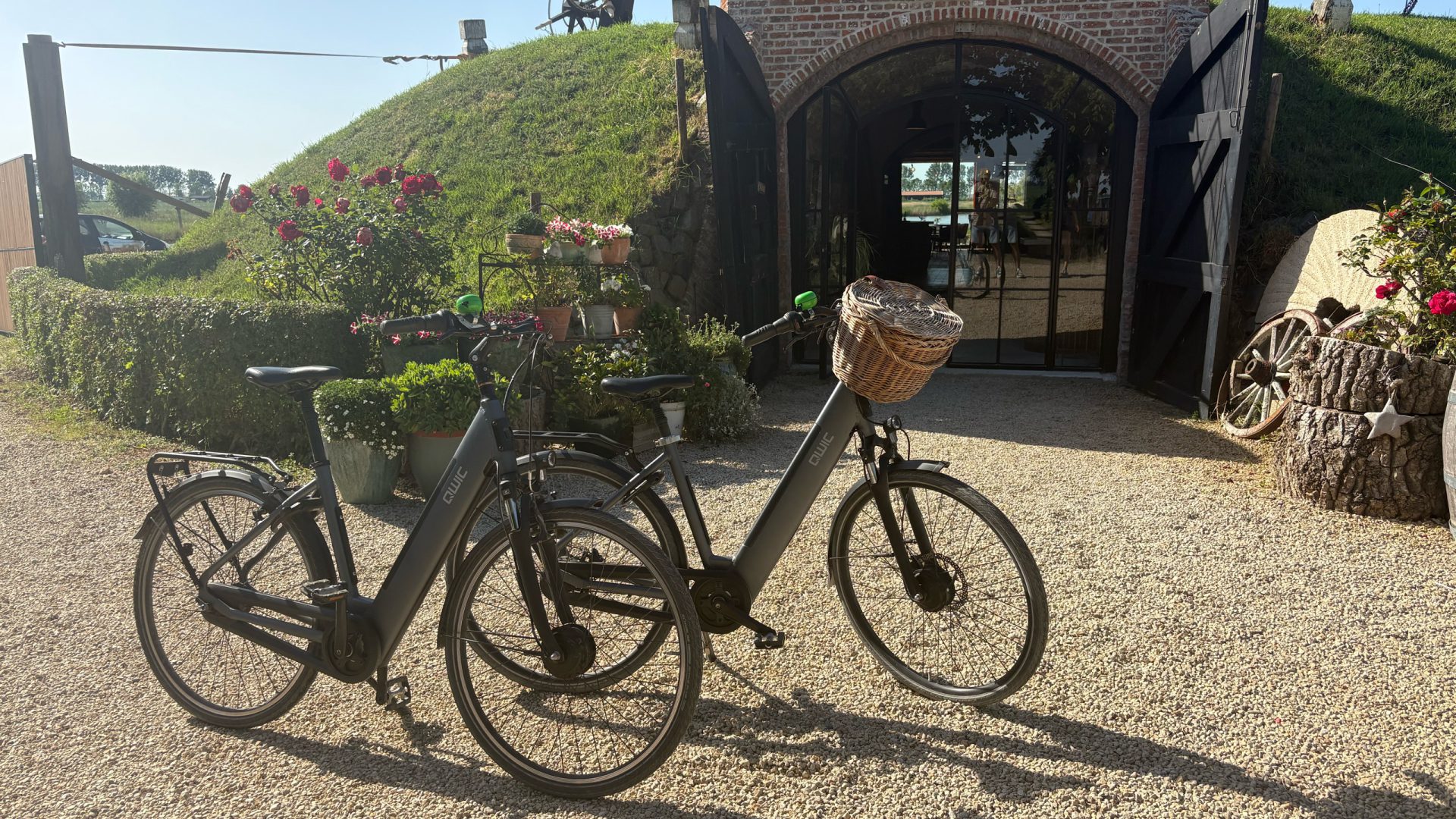 Romantic Cycling & E-bike Package